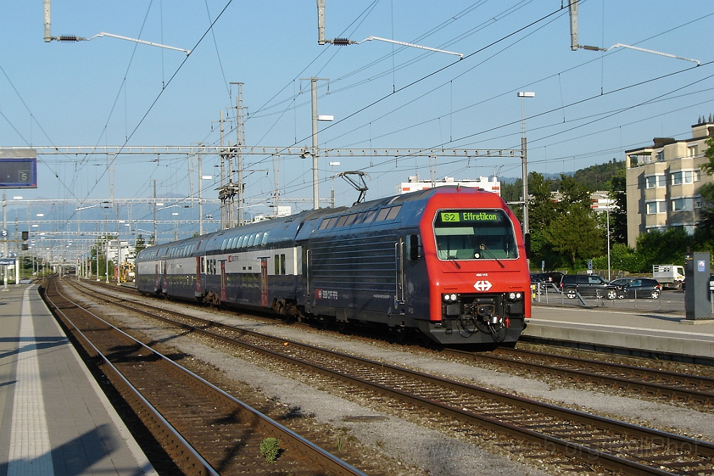 2858-0046-010713.jpg - SBB-CFF Re 450.112-8 "Flurlingen" / Pfäffikon SZ 1.7.2013