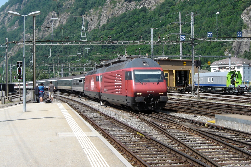 2864-0049-150713.jpg - SBB-CFF Re 460.008-6 "La Gruyère" + 460.012-8 "Erguël" / Brig 15.7.2013