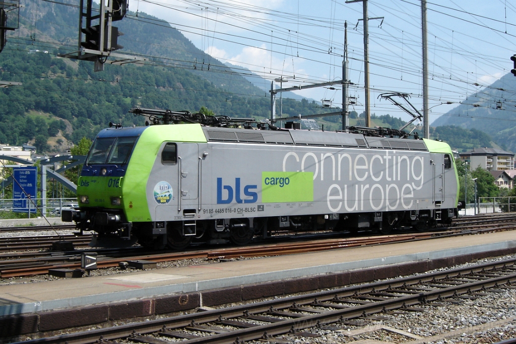 2865-0011-150713.jpg - BLS Re 485.016-0 / Brig 15.7.2013