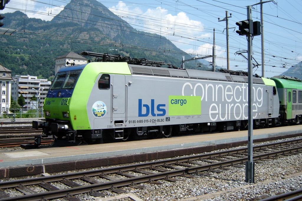 2865-0021-150713.jpg - BLS Re 485.015-2 / Brig 15.7.2013