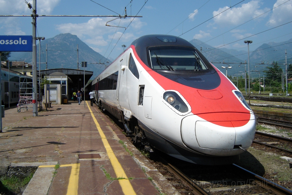 2866-0050-150713.jpg - SBB-CFF ETR 93 85 5 610.714-3 / Domodossola 15.7.2013