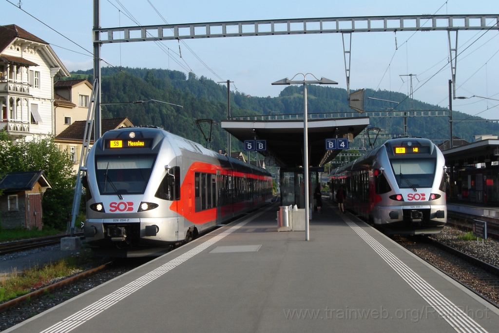 2869-0004-240713.jpg - SOB RABe 526.054-2 + 526.056-7 / Wattwil 24.7.2013