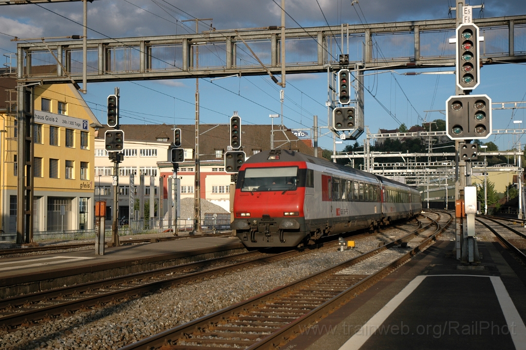 2880-0049-300713.jpg - SBB-CFF (IC) 50 85 28-94 945-8 / Lenzburg 30.7.2013