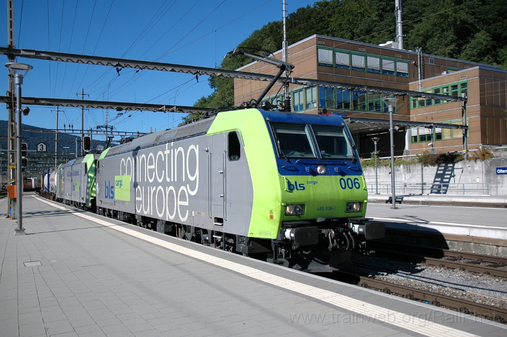 2882-0020-310713.jpg - BLS Re 485.006-1 + 486.505-1 / Olten 31.7.2013