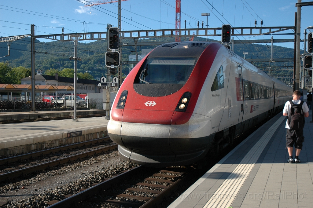 2885-0005-310713.jpg - SBB-CFF ICN RABDe 500.005 "Heinrich Pestalozzi" / Olten 31.7.2013