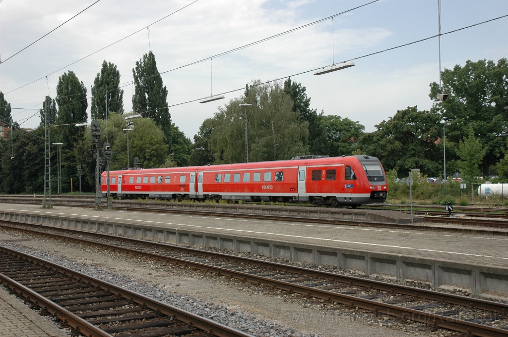 2889-0032-030813.jpg - DBAG 612.579 + 612.079 / Lindau Hbf 3.8.2013