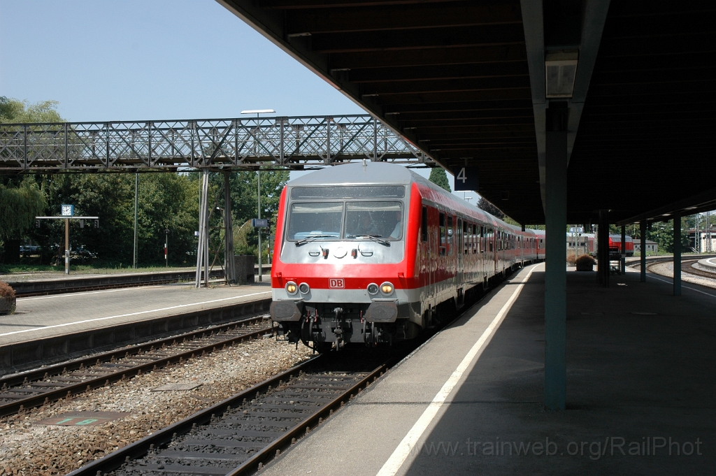 2893-0012-030813.jpg - DBAG Bnrdzf 50 80 80-35 164-8 / Lindau Hbf 3.8.2013