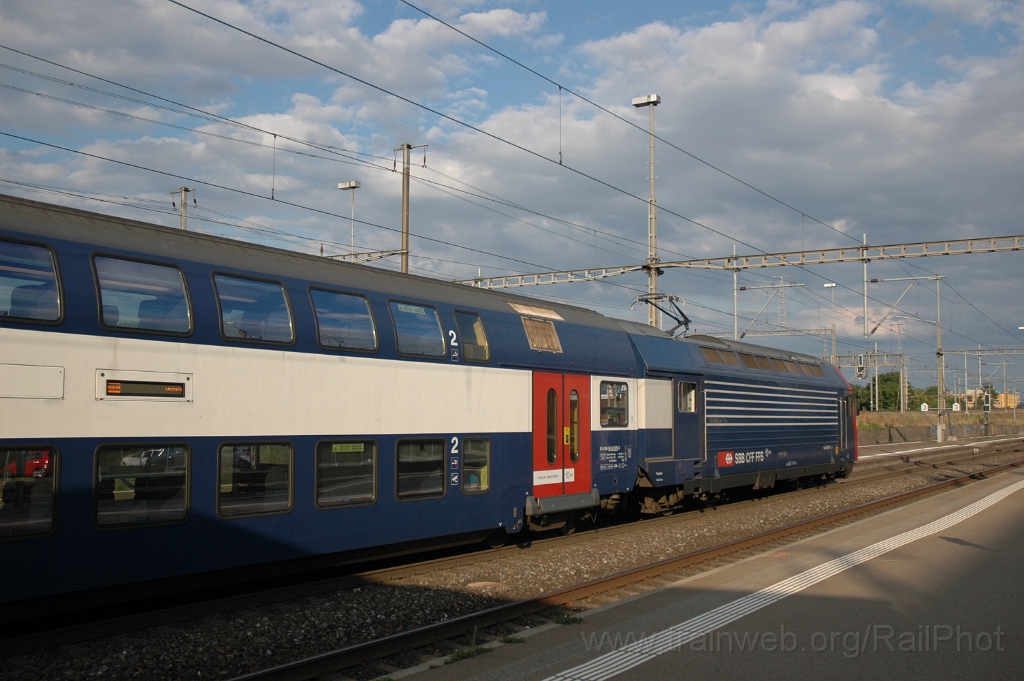 2908-0017-140813.jpg - SBB-CFF Re 450.107-8 «Maschwanden» / Killwangen-Spreitenbach 14.8.2013