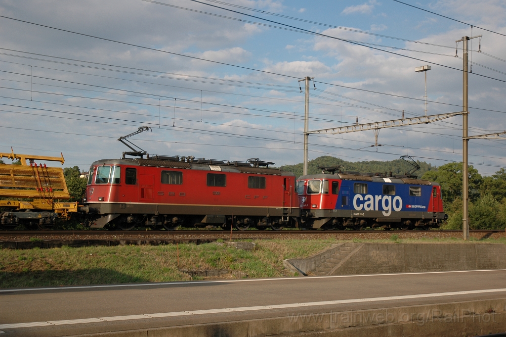 2908-0049-140813.jpg - SBB-CFF Re 420.310-5 + Re 4/4''' 11368 / Killwangen-Spreitenbach 14.8.2013