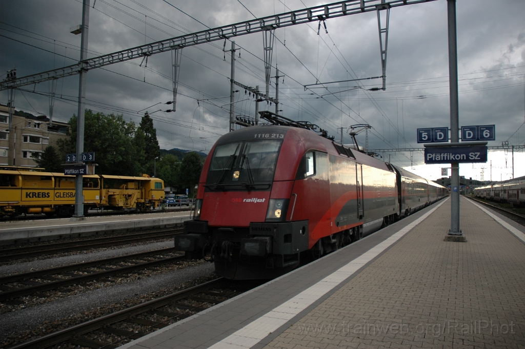 2917-0035-190813.jpg - ÖBB 1116.213-8 / Pfäffikon SZ 19.8.2013