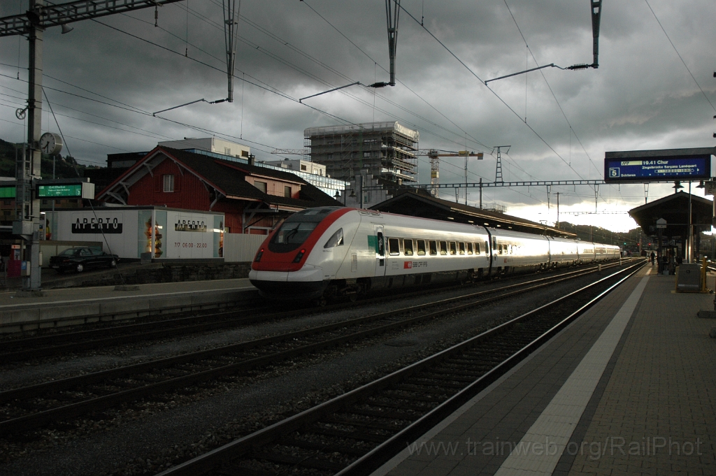 2919-0032-190813.jpg - SBB-CFF ICN RABDe 500.017-9 «Willi Ritschard» / Pfäffikon SZ 19.8.2013