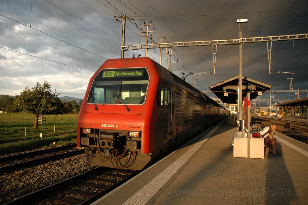 2921-0002-190813.jpg - SBB-CFF Re 450.039-3 «Embrach» / Pfäffikon SZ 19.8.2013