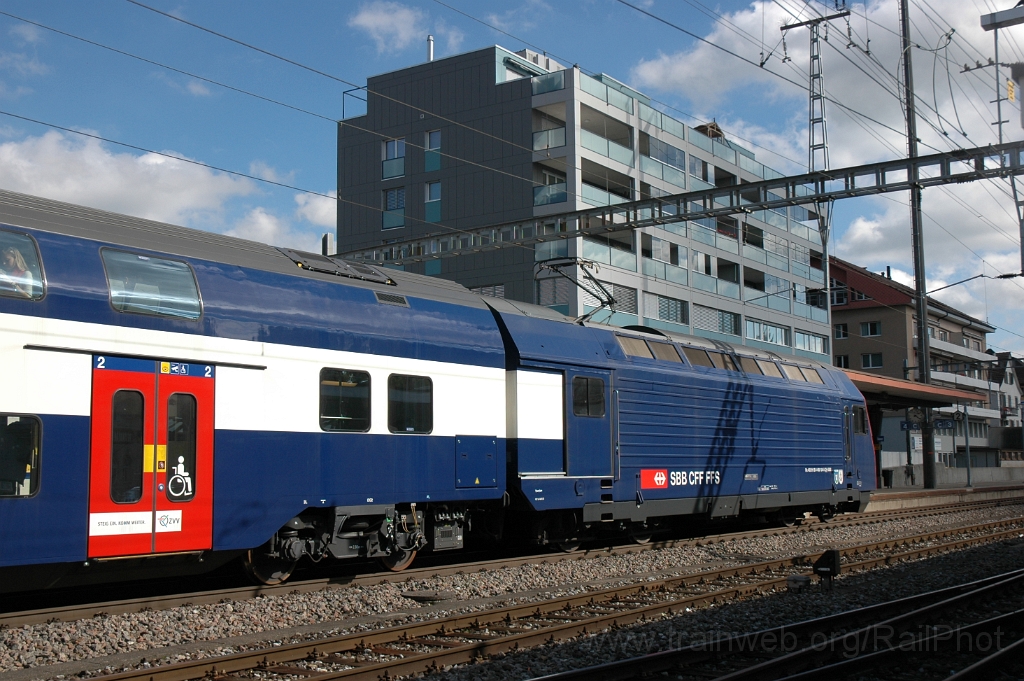 2989-0015-161013.jpg - SBB-CFF Re 450.104-5 "Aussersihl-Hard" / Dübendorf 16.10.2013