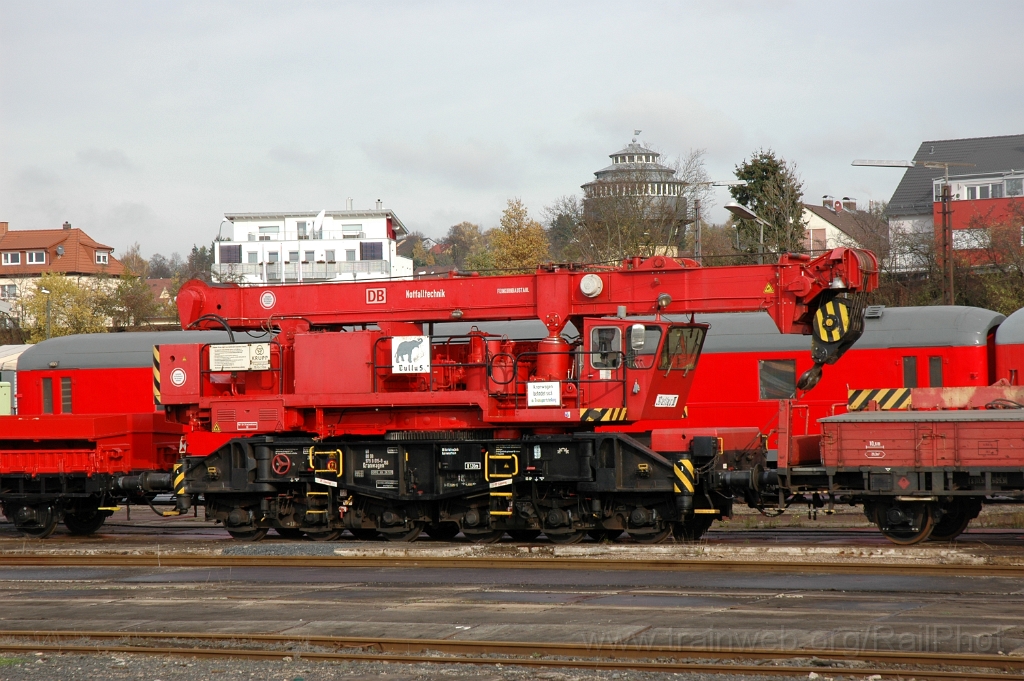 3000-0047-081113.jpg - DBAG Kranwagen 80 80 979 0 015-9 "Bullus" / Fulda Hbf 8.11.2013