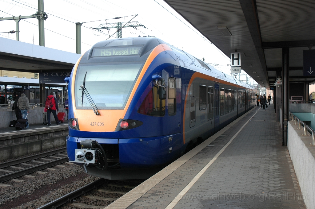3001-0040-081113.jpg - Cantus 427.005 / Fulda Hbf 8.11.2013