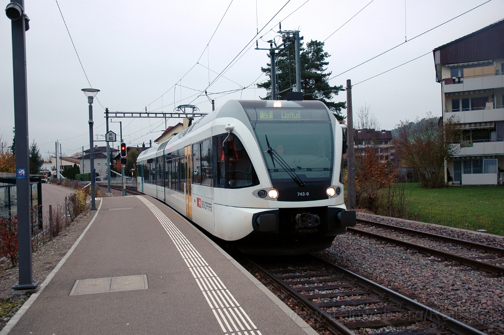 3011-0011-161113.jpg - Thurbo RABe 526.743-0 / Bazenheid 16.11.2013