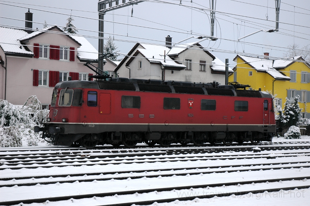3012-0005-221113.jpg - SBB-CFF Re 6/6 11624 "Rothrist" / Wil 22.11.2013