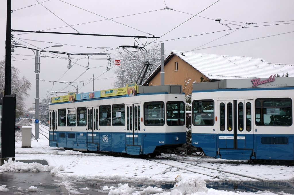 3012-0037-221113.jpg - VBZ Be 2/4 2435 / Stettbach 22.11.2013