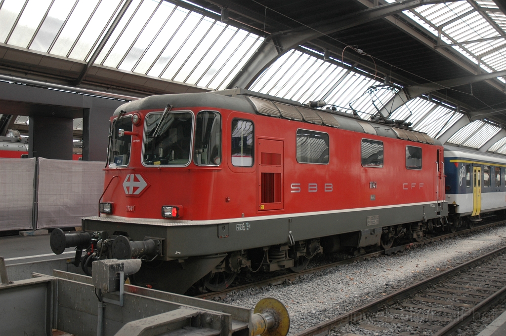3014-0019-301113.jpg - SBB-CFF Re 4/4'' 11141 / Zürich HB 30.11.2013
