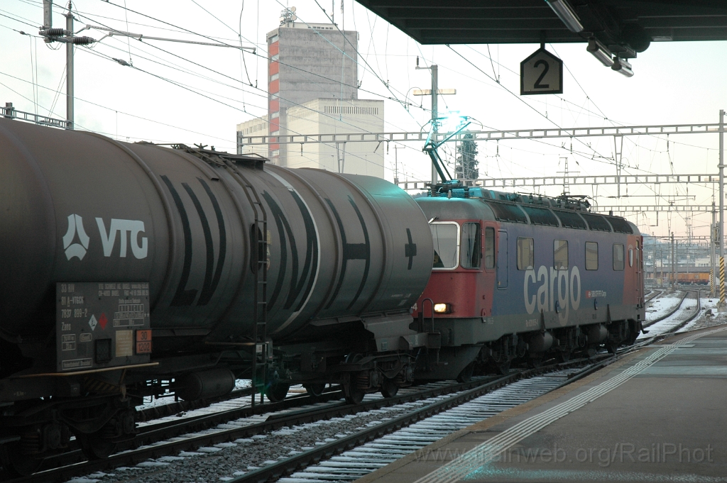 3015-0039-041213.jpg - SBB-CFF Re 620.055-4 "Cossonay" / Wil 4.12.2013