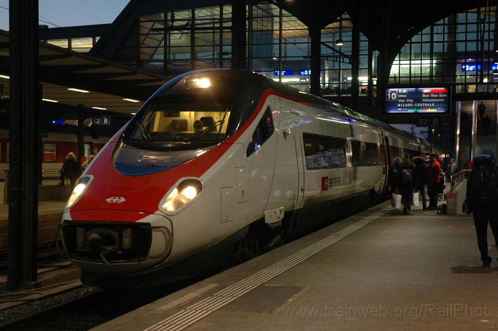 3029-0038-120114.jpg - SBB-CFF ETR 93 85 5 610.713-5 / Basel SBB 12.1.2014