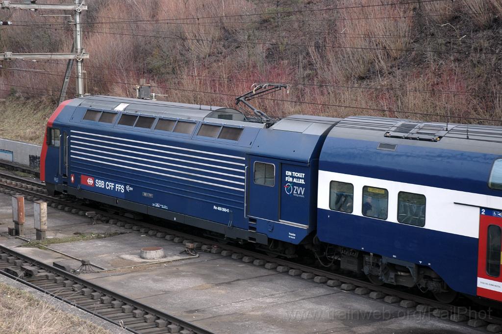 3032-0021-290114.jpg - SBB-CFF Re 450.093-0 "Wil ZH" / Stettbach 29.1.2014