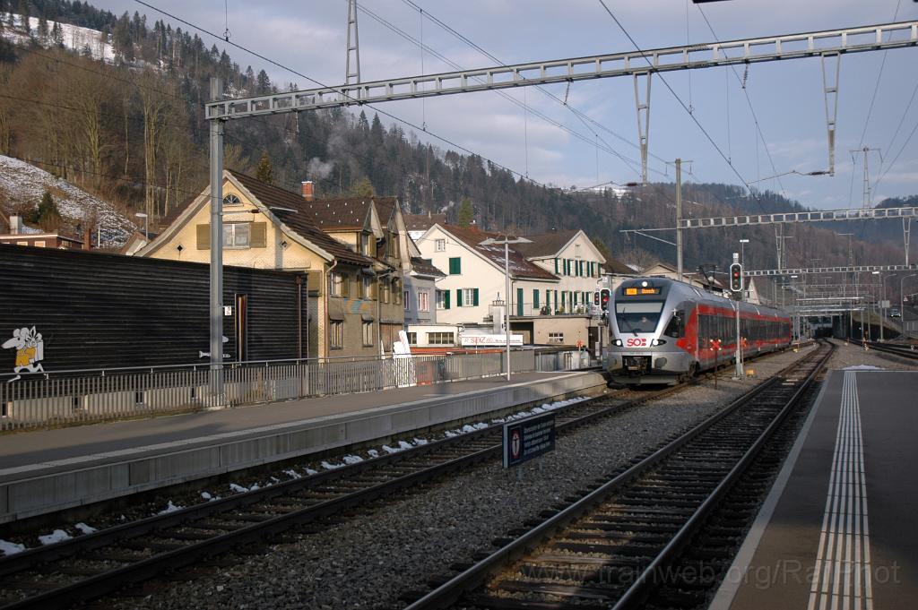 3034-0011-040214.jpg - SOB RABe 526.055-9 "Mürtschenstock" / Wattwil 4.2.2014