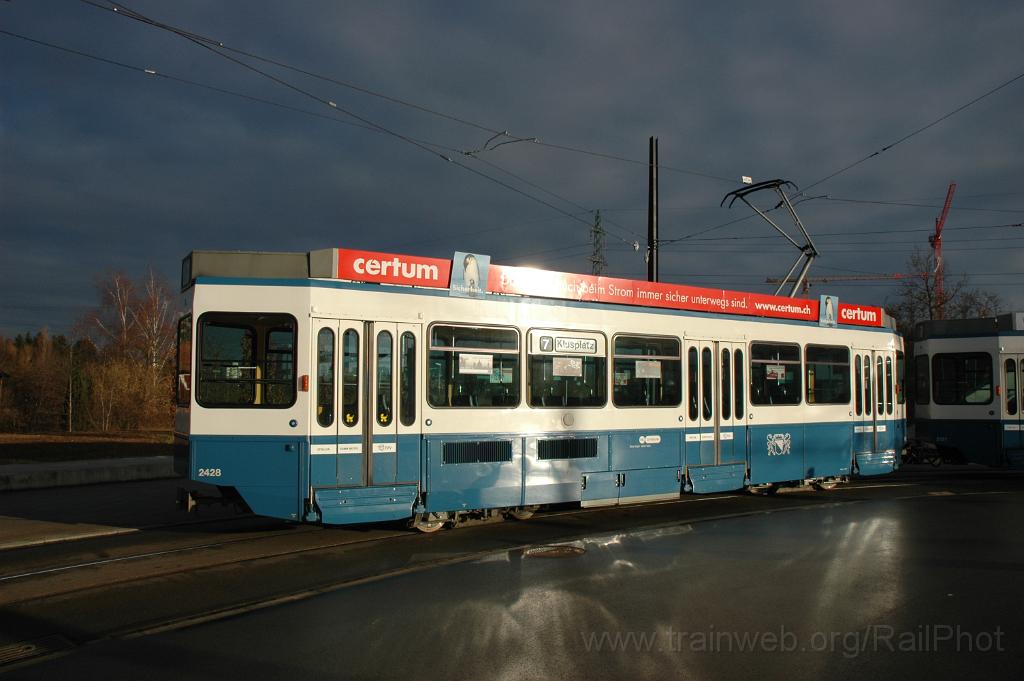 3034-0030-060214.jpg - VBZ Be 2/4 2428 / Bahnhof Stettbach 6.2.2014