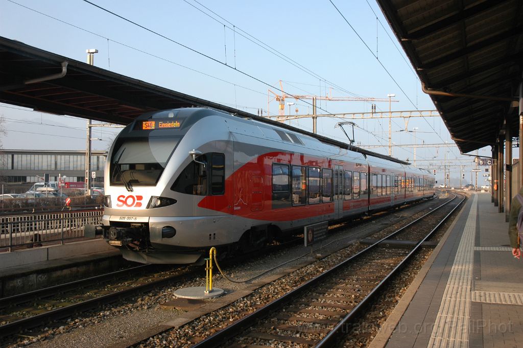 3042-0028-070314.jpg - SOB RABe 526.057-5 "Gonzen" / Rapperswil 7.3.2014