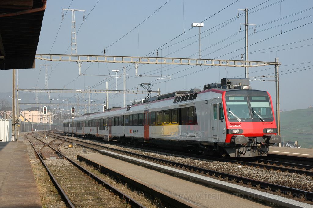 3044-0008-140314.jpg - SBB-CFF RBDe 560.280-0 / Immensee 14.3.2014