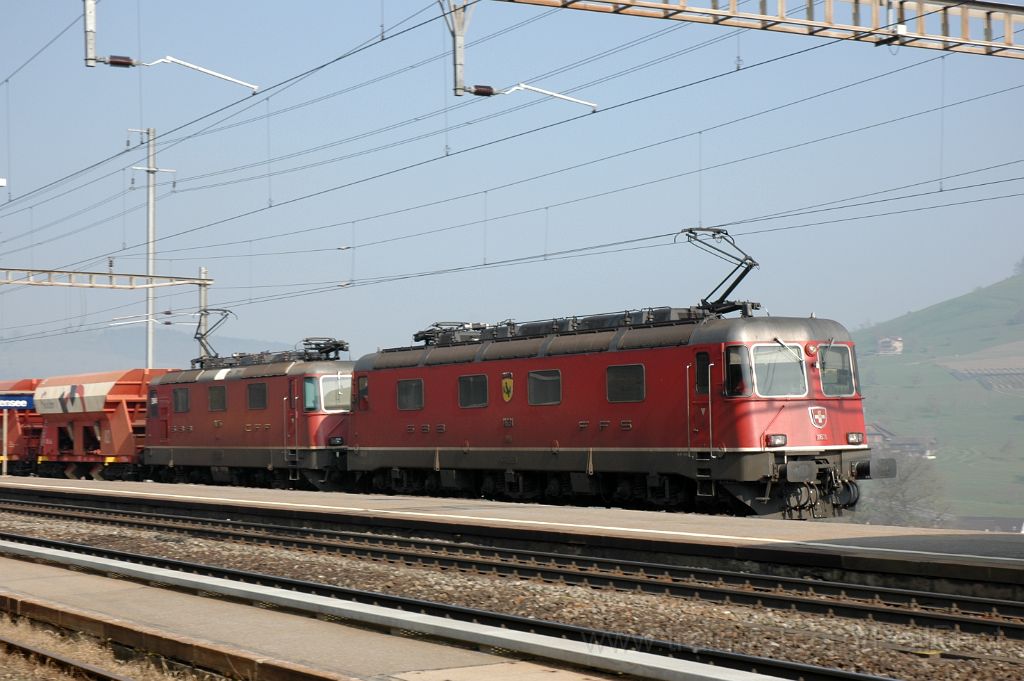 3045-0027-140314.jpg - SBB-CFF Re 6/6 11631 "Dulliken" + Re 4/4'' 11275 / Immensee 14.3.2014