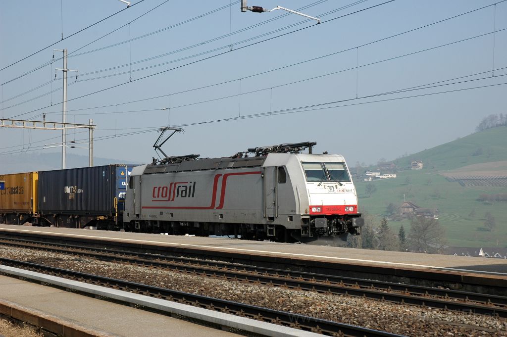 3045-0047-140314.jpg - Crossrail 185.580-8 "Jana" / Immensee 14.3.2014