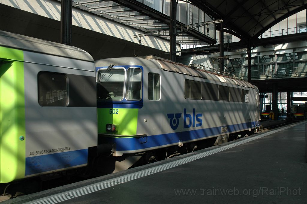 3046-0038-140314.jpg - BLS Re 420.502-7 / Luzern 14.3.2014