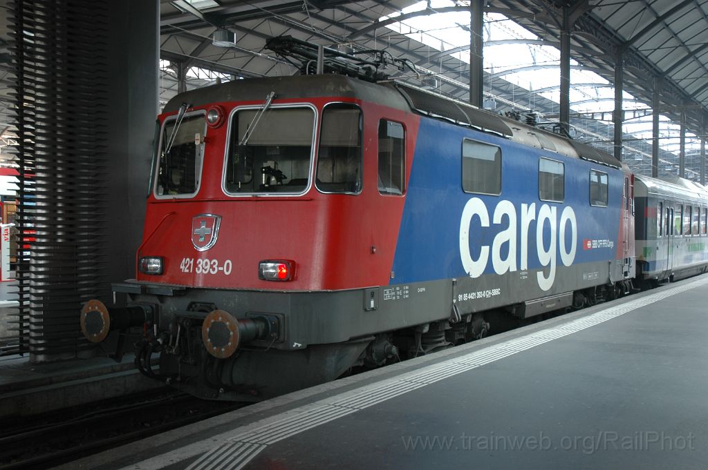 3048-0010-140314.jpg - SBB-CFF Re 421.393-0 / Luzern 14.3.2014