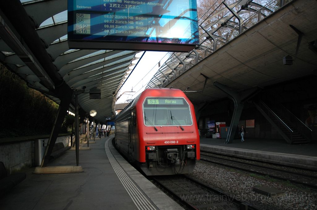 3061-0039-010414.jpg - SBB-CFF Re 450.092-2 "Wila" / Zürich-Stadelhofen 1.4.2014