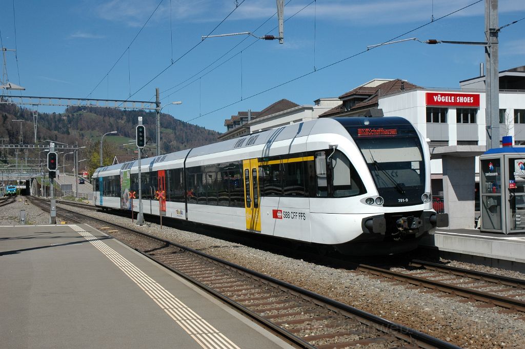 3071-0032-110414.jpg - Thurbo RABe 526.791-9 "Spieleland-Express" / Wattwil 11.4.2014