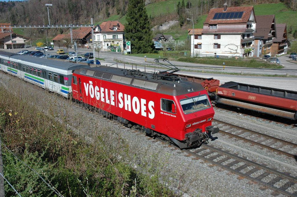 3073-0012-110414.jpg - SOB Re 456.094-2 "Herisau" /  Brunnadern- Neckertal 11.4.2014