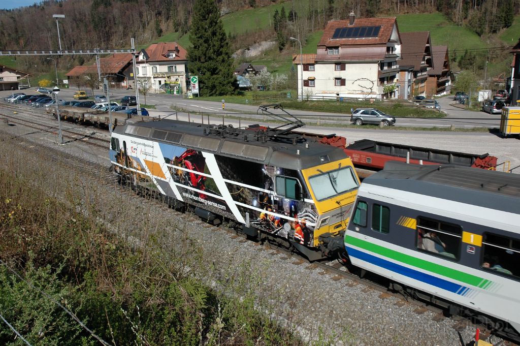 3073-0019-110414.jpg - SOB Re 456.093-4 "St.Gallen" /  Brunnadern- Neckertal 11.4.2014