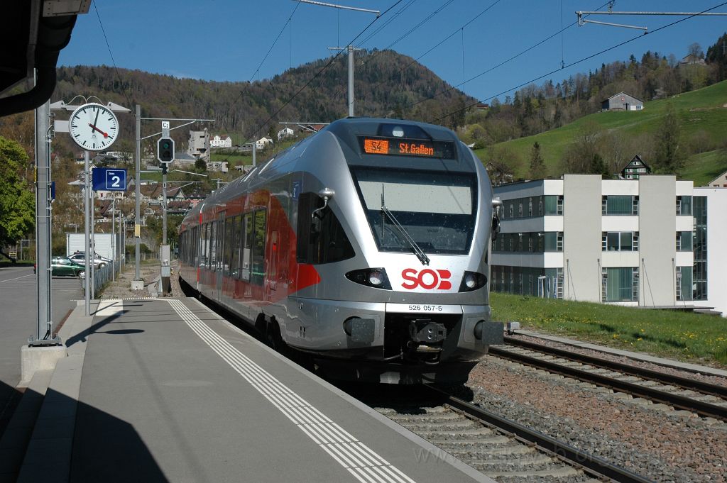 3077-0009-170414.jpg - SOB RABe 526.057-5 "Gonzen" / Lichtensteig 17.4.2014