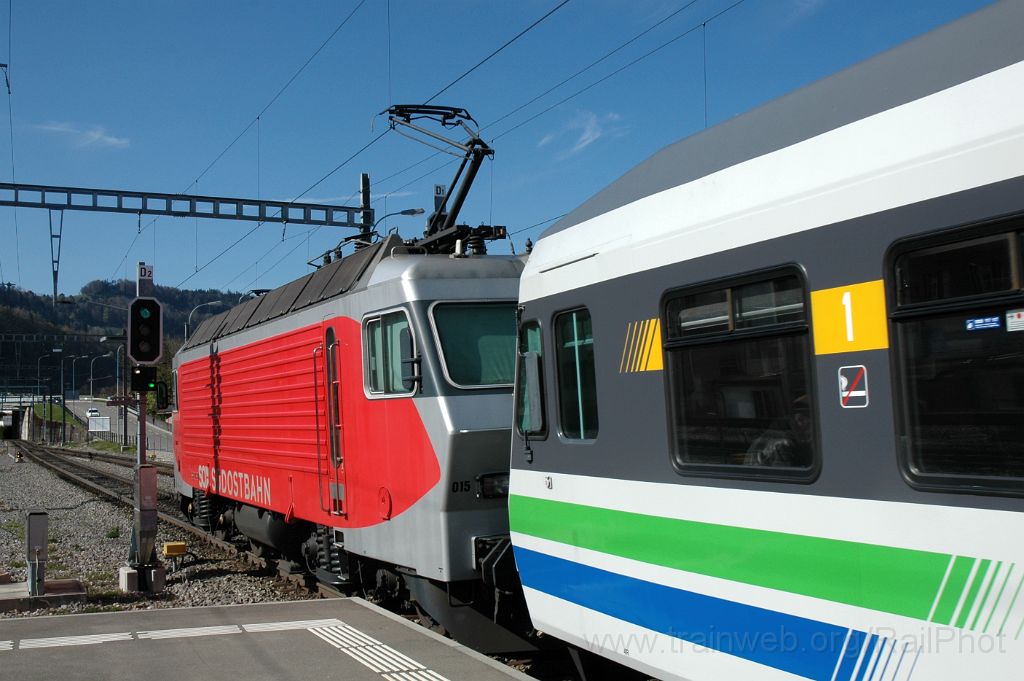 3077-0037-170414.jpg - SOB Re 446.015-0 / Wattwil 17.4.2014