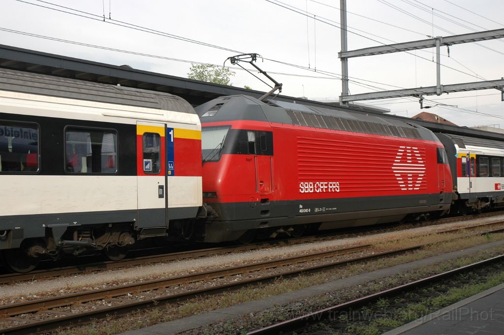 3081-0049-250414.jpg - SBB-CFF Re 460.040-9 "Napf" / Weinfelden 25.4.2014