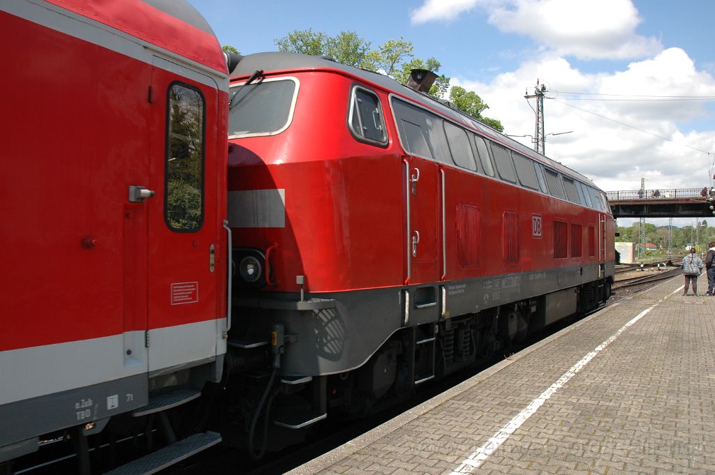 3087-0004-010514.jpg - DBAG 218.409-1 / Lindau Hbf 1.5.2014