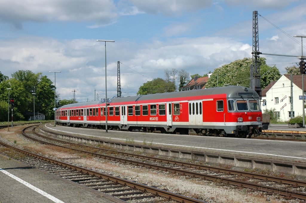 3088-0031-010514.jpg - DBAG Bnrdzf 50 80 82-34 212-4 / Lindau Hbf 1.5.2014
