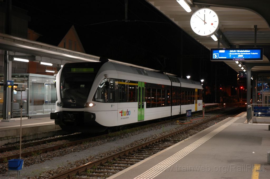 3094-0018-050514.jpg - Thurbo RABe 526.735-6 "Rümikon" / Wil 5.5.2014