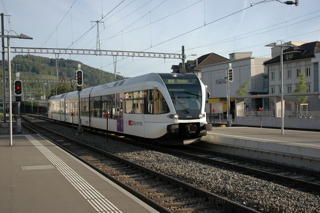 3094-0047-060514.jpg - Thurbo RABe 526.757-0 "St.Galler Rheintal" / Wattwil 6.5.2014