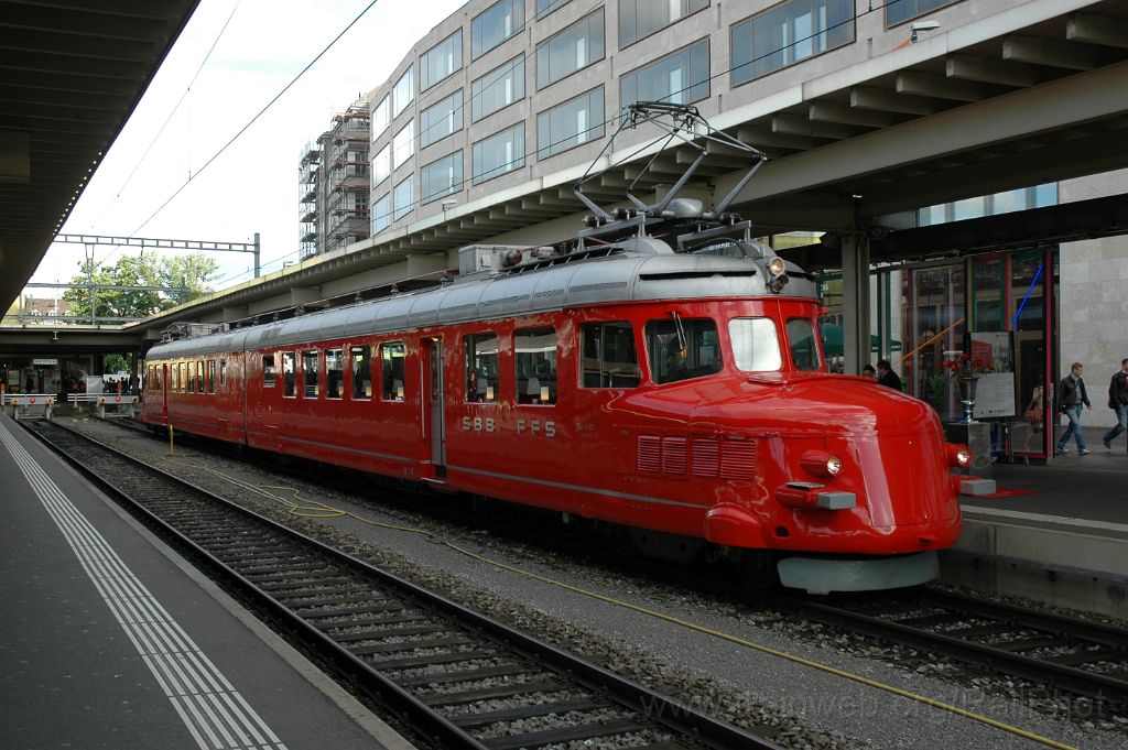 3097-0034-090514.jpg - SBB-CFF RAe 4/8 1021 / Zürich HB 9.5.2014