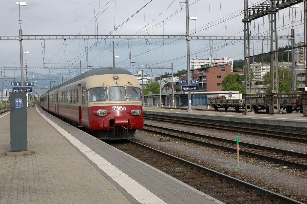 3103-0009-100514.jpg - SBB-CFF TEE II RAe 1053 / Pfäffikon SZ 10.5.2014