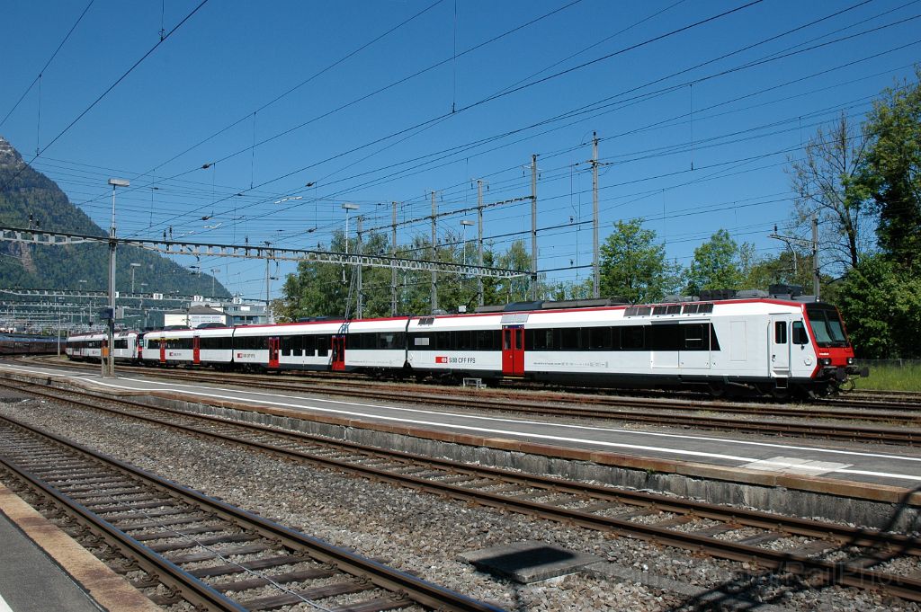 3107-0044-180514.jpg - SBB-CFF RBDe 560.263-6 + ABt (DO) 50 85 39-43 898-8 "le Willy" + RBDe 560.254-5 / Arth-Goldau 18.5.2014