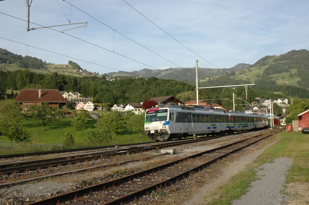 3117-0003-210514.jpg - SOB RBDe 561.083-7 "Richterswil-Samstagern" / Kaltbrunn 21.5.2014