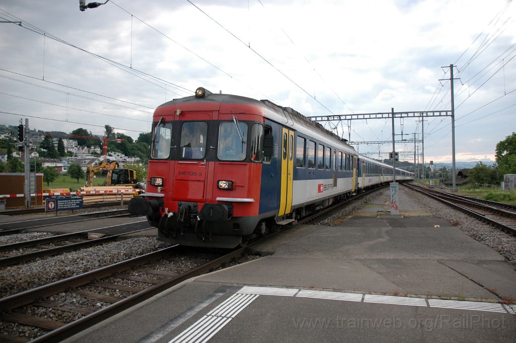 3130-0040-280514.jpg - SBB-CFF RBe 540.035-3 / Pfäffikon SZ 28.5.2014
